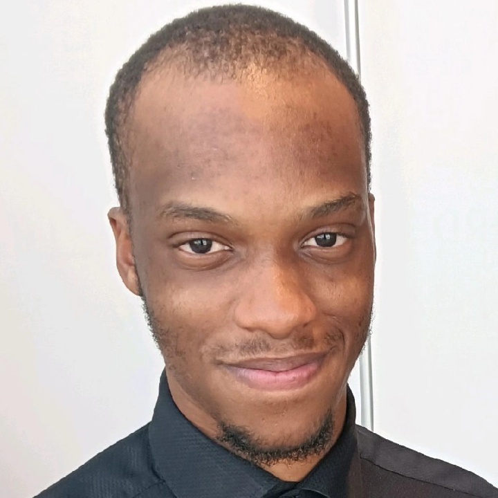Rofhiwa Nekhudzhiga